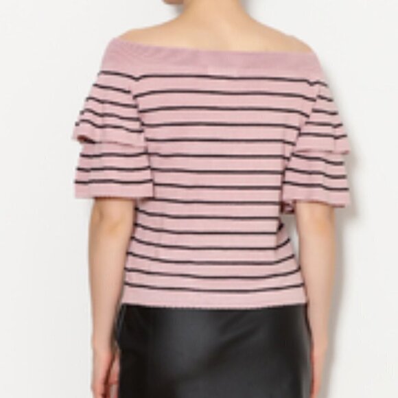 BB DAKOTA PYT Ruffle Sleeve Off the Shoulder Top S - Picture 4 of 4